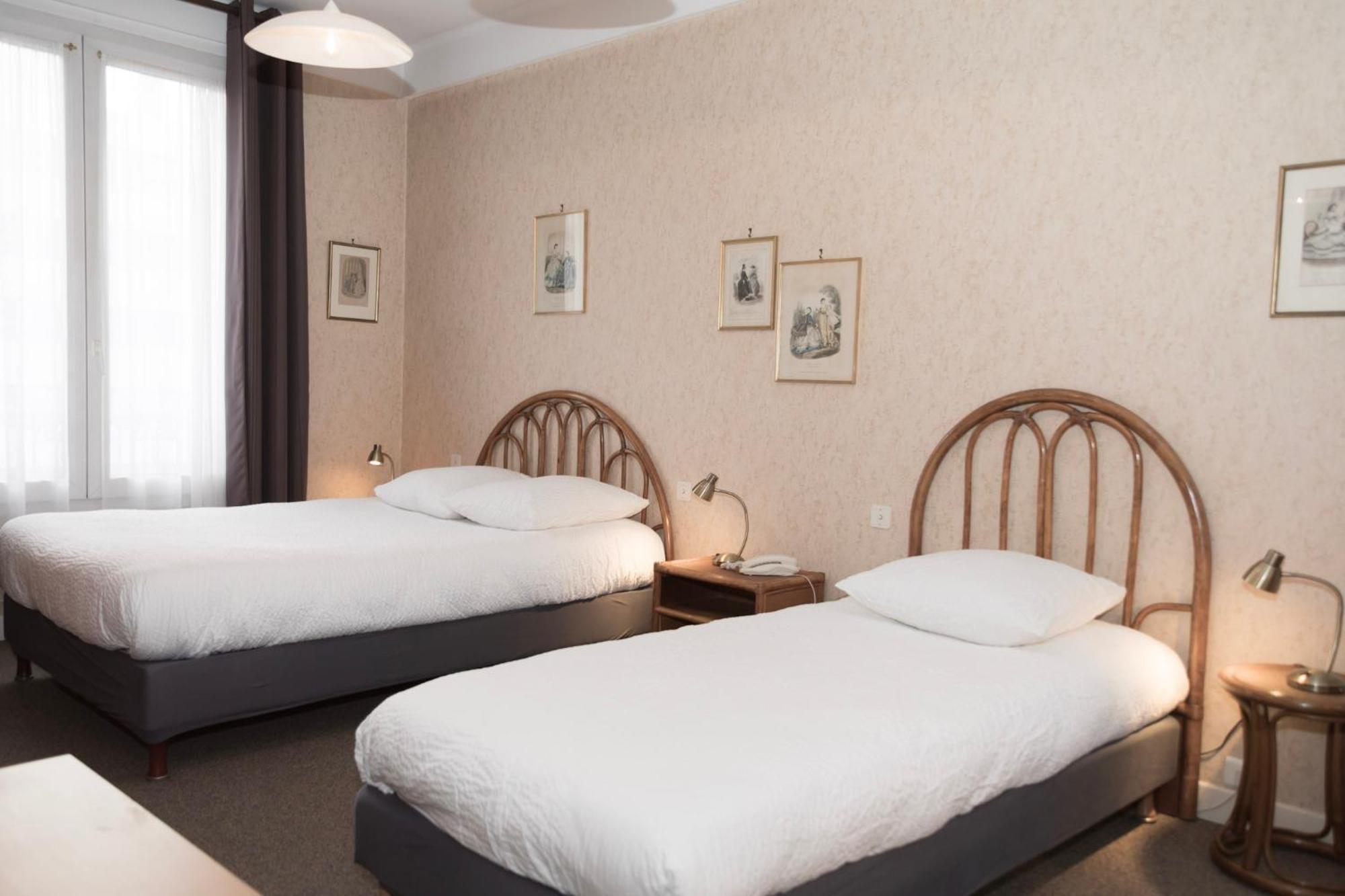 Cit'Hotel Aero-Hotel Ле-Блан-Мениль Экстерьер фото